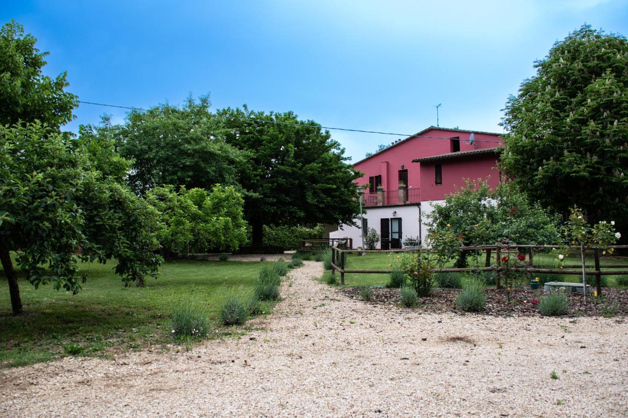 Villa Magda Todi Buitenkant foto